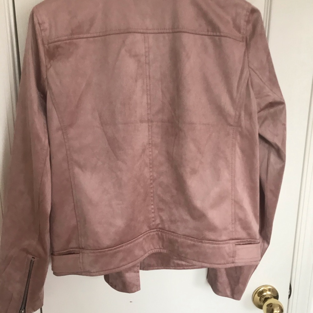 Loft Jacket - Picture 3 of 7